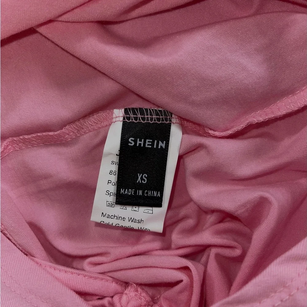 Hot Pink Drawstring Ruched Crop Tee - Picture 2 of 3